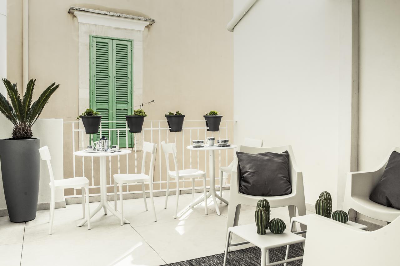 Moma Business Apartments Molfetta Eksteriør billede